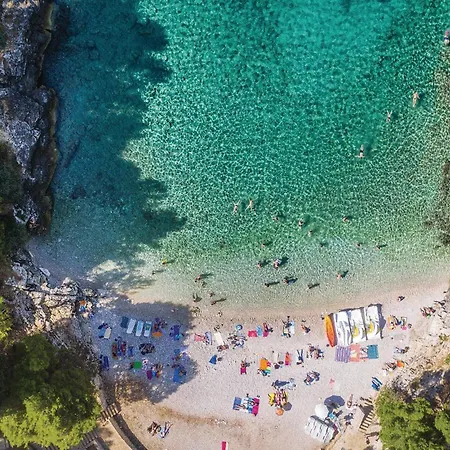 Stunning In Σπίτι διακοπών Πούλα