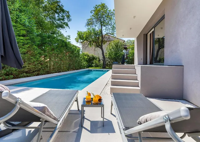 Vakantiehuis Stunning In *