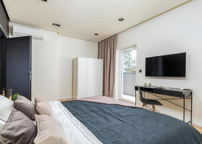 Stunning In Vakantiehuis Pula