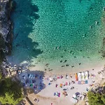 Stunning In With Private Swimming Pool, Be Inside Or Outside Casa de Férias Pula